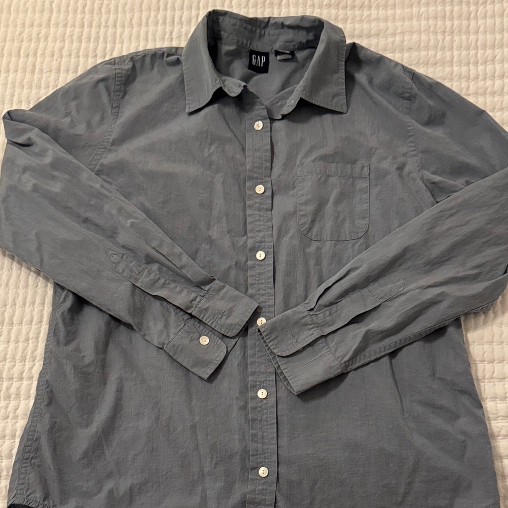GAP Men's Casual Slate Button-Down Shirt